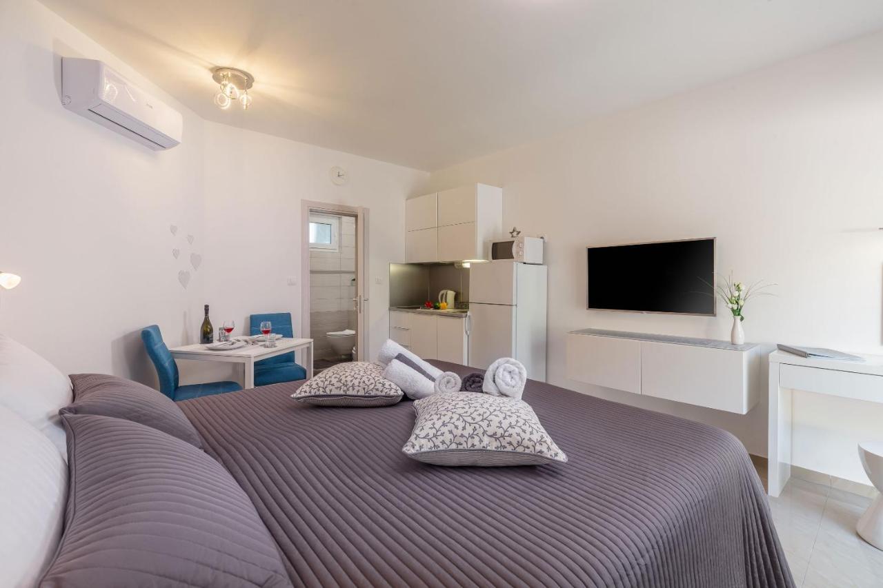 Evita Fazana Premium Studio Apartments Exterior foto