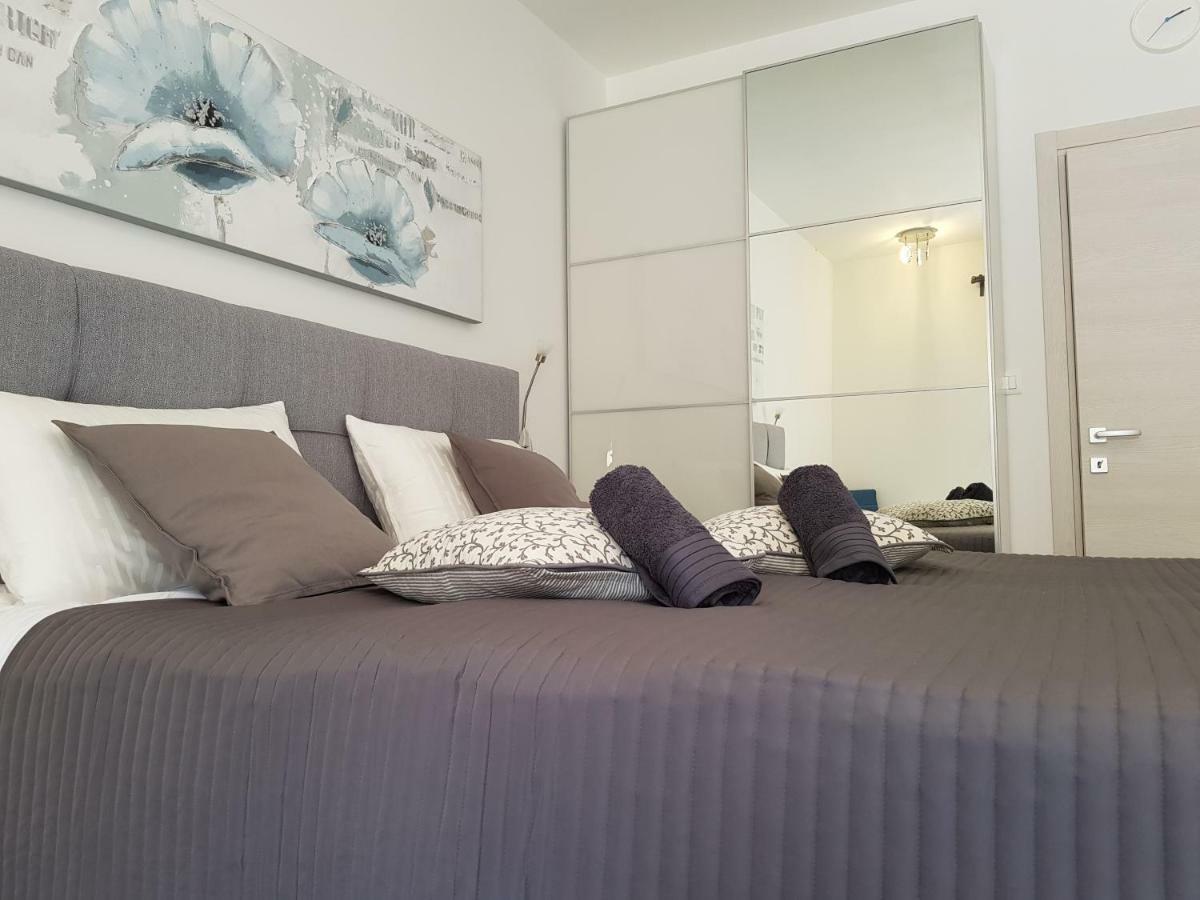 Evita Fazana Premium Studio Apartments Exterior foto